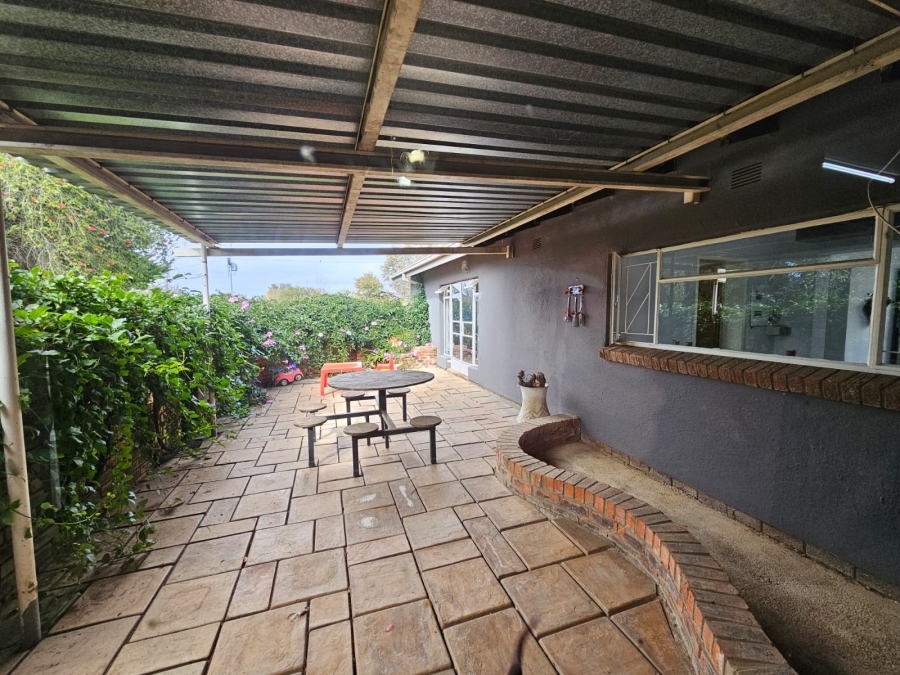 To Let 3 Bedroom Property for Rent in Riebeeckstad Free State